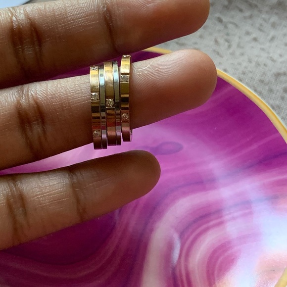 Stackable rings - Picture 5 of 5